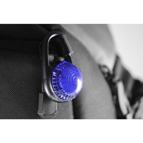 Adventure Lights Guardian luce con gancio Tag-It in blu
