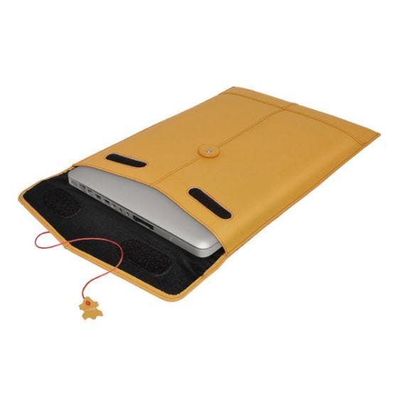 Civilian custodia in pelle Manila 11 per MacBook Air 11" /Netbook in Mango