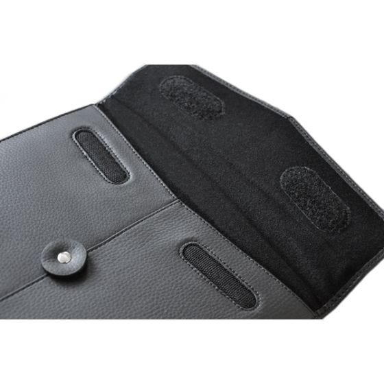Civilian custodia in pelle Manila 11 per MacBook Air 11"/Netbook in nero