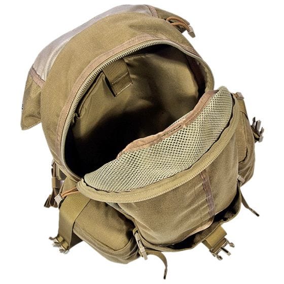 Flyye zaino Carapax 32L in Coyote Brown