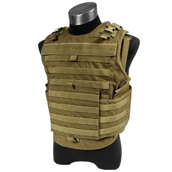 Flyye gilet Spartan in Coyote Brown