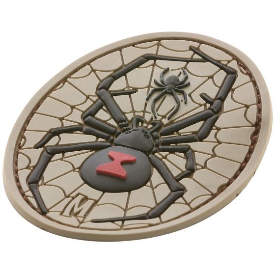 Maxpedition patch vedova nera Black Widow in Arid
