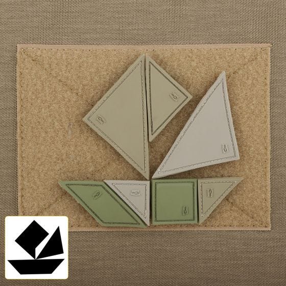 Maxpedition patch tangram a 7 tasselli in Arid
