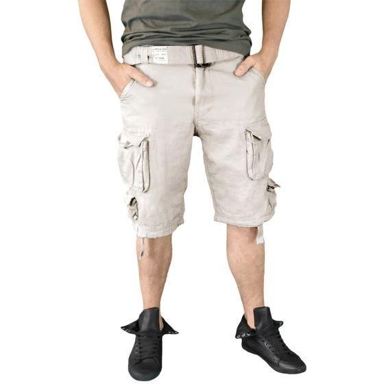 Surplus shorts Division in bianco