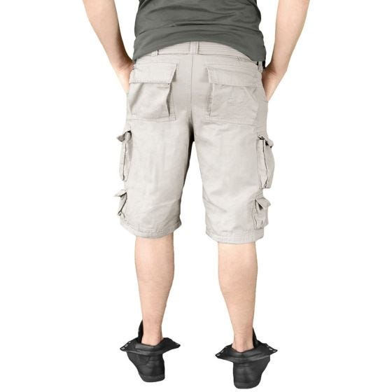 Surplus shorts Division in bianco