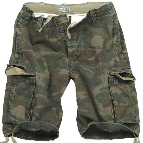 Surplus shorts vintage effetto slavato in Woodland